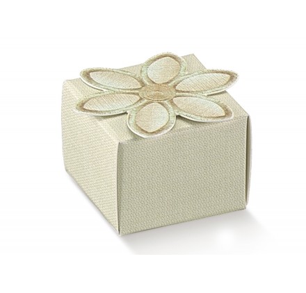 Caixa para brinde - flor bordada 35x35x25mm